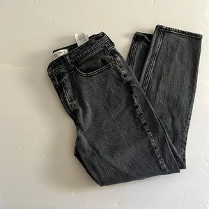 Abercrombie mom jeans